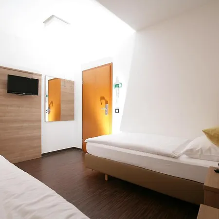 B&B Drei Kaiserberge 3*