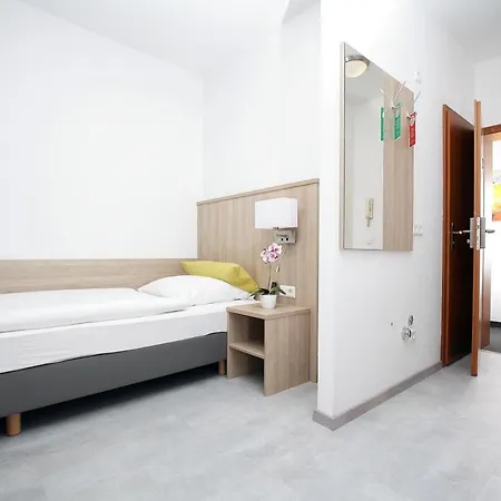 B&B Drei Kaiserberge 3*