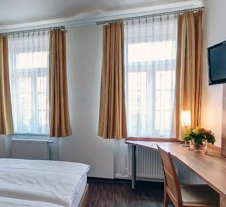B&B Drei Kaiserberge 3*