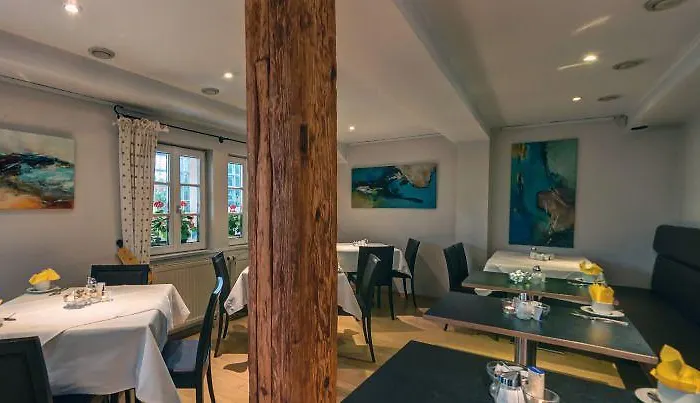 Drei Kaiserberge Oda ve Kahvaltı 3*