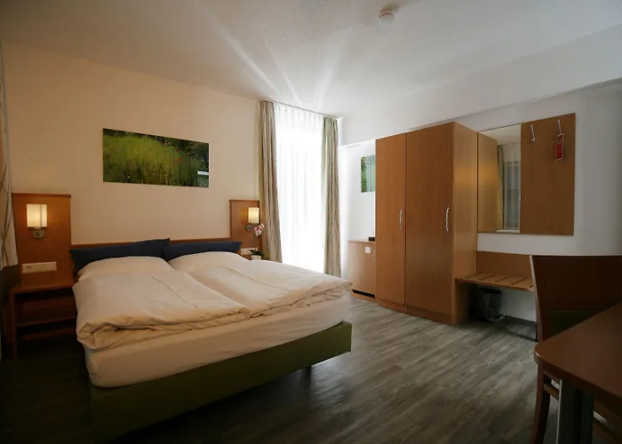 Drei Kaiserberge Oda ve Kahvaltı 3*